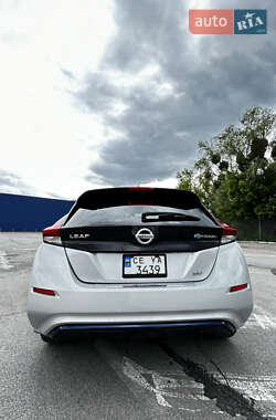 Хэтчбек Nissan Leaf 2018 в 