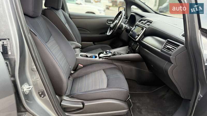 Хэтчбек Nissan Leaf 2019 в Тернополе фото 20 Хэтчбек Nissan Leaf 2019 в Тернополе
