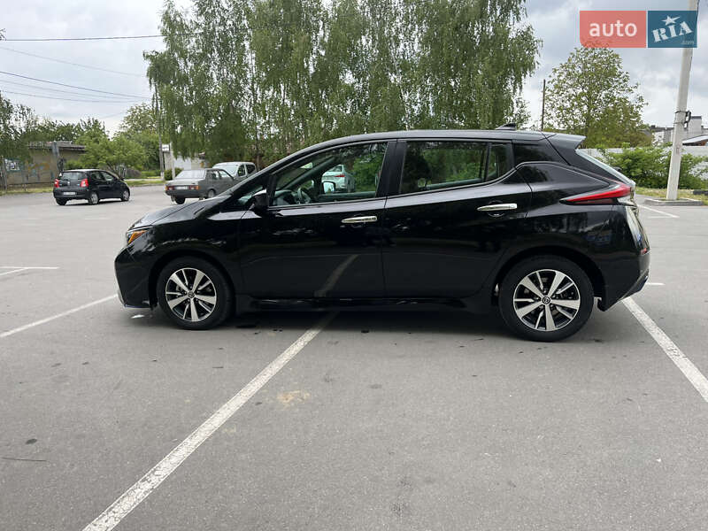 Хетчбек Nissan Leaf 2021 в Рівному