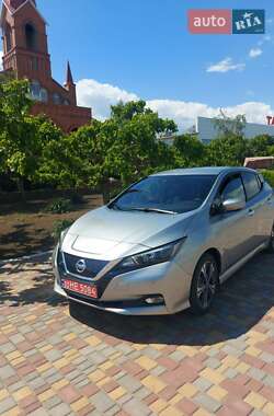 Хетчбек Nissan Leaf 2020 в Білгороді-Дністровському