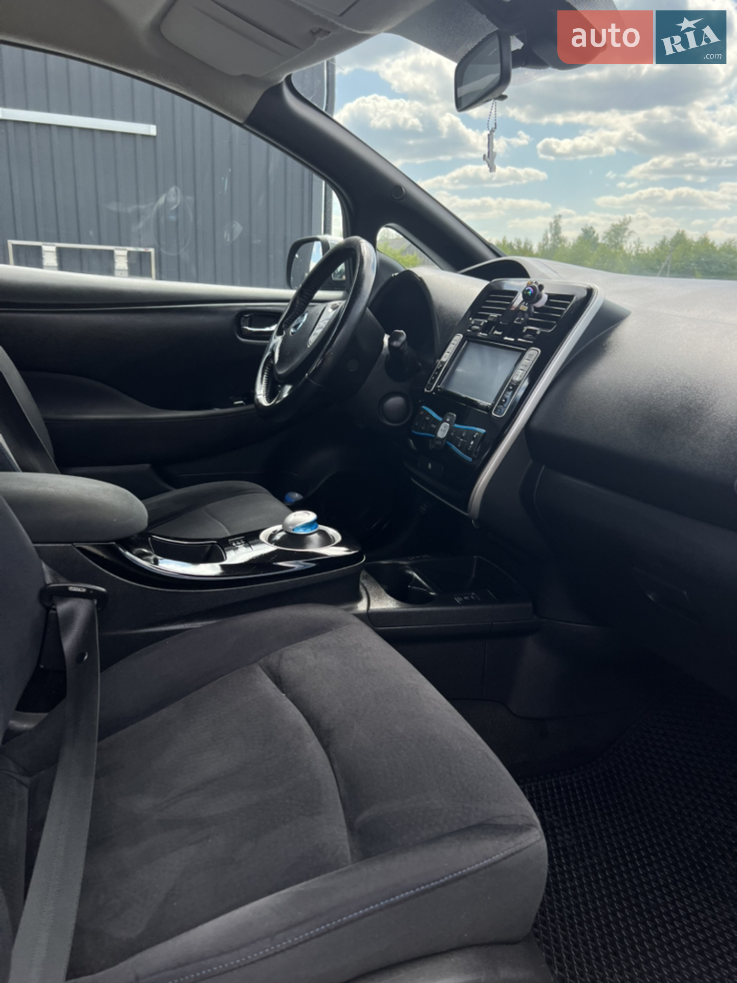 2013 Nissan Leaf - мініатюра 17
