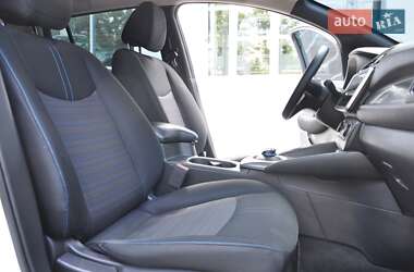 Хетчбек Nissan Leaf 2018 в 