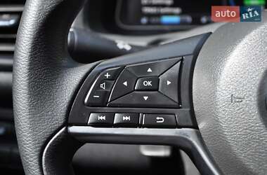 Хетчбек Nissan Leaf 2018 в 