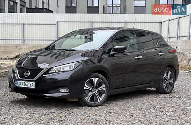 Хетчбек Nissan Leaf 2020 в Ужгороді