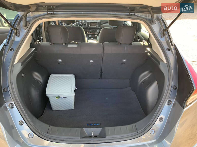 Хэтчбек Nissan Leaf 2019 в Одессе
