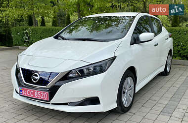 Хэтчбек Nissan Leaf 2021 в 
