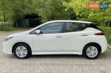 Хэтчбек Nissan Leaf 2021 в 