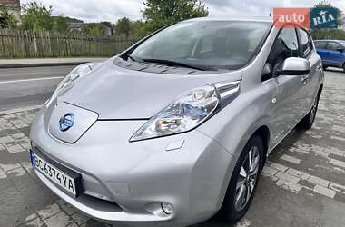 Хэтчбек Nissan Leaf 2013 в Львове