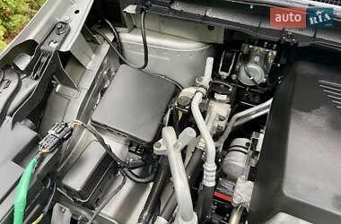 Хэтчбек Nissan Leaf 2020 в 