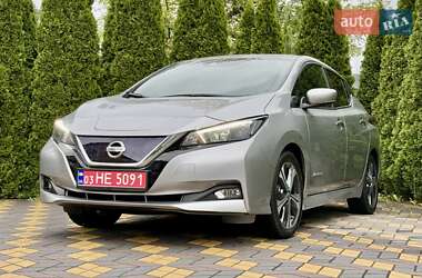 Хэтчбек Nissan Leaf 2020 в 