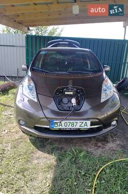 Хетчбек Nissan Leaf 2017 в Кропивницькому