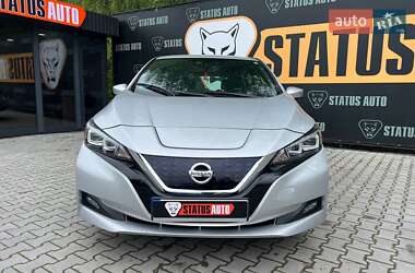 Хэтчбек Nissan Leaf 2018 в 