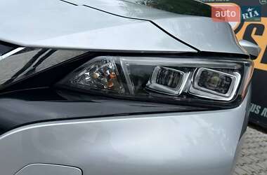 Хэтчбек Nissan Leaf 2018 в 