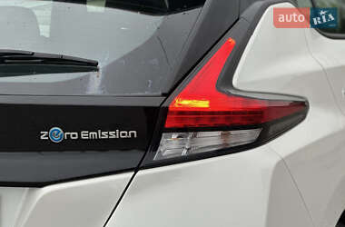 Хетчбек Nissan Leaf 2020 в 
