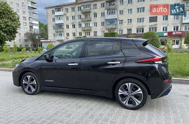 Хетчбек Nissan Leaf 2018 в 