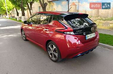 Хетчбек Nissan Leaf 2018 в 