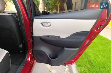 Хетчбек Nissan Leaf 2018 в 