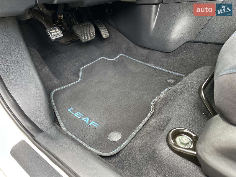 Хэтчбек Nissan Leaf 2020 в Владимире