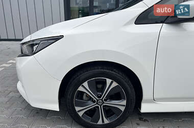 Хетчбек Nissan Leaf 2020 в 