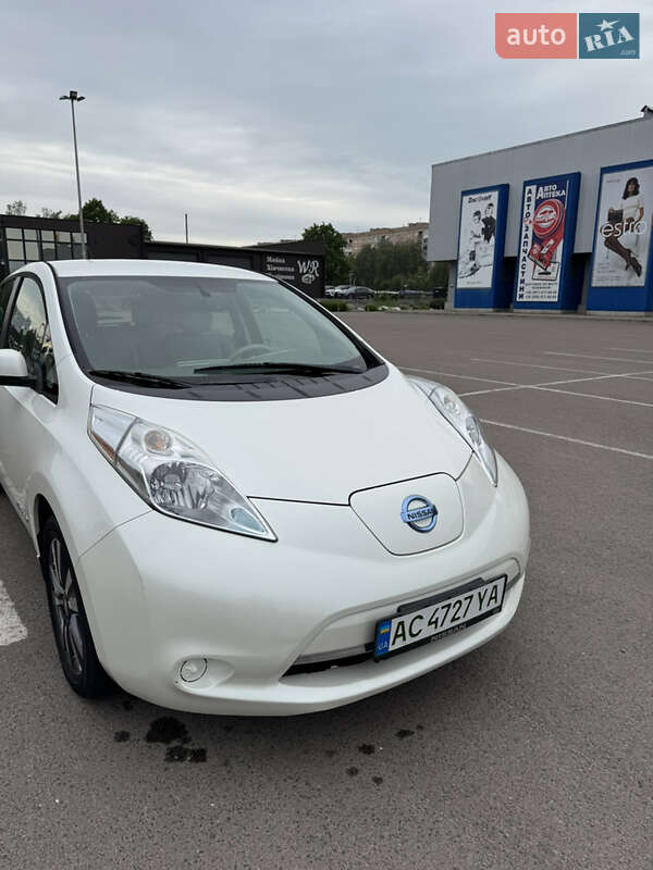 Хетчбек Nissan Leaf 2016 в Ковелі