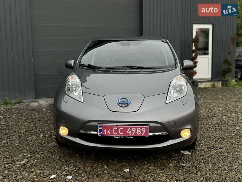 Хетчбек Nissan Leaf 2015 в Трускавці