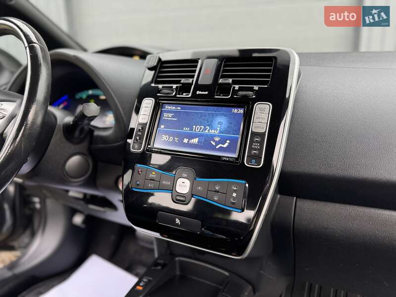 Хетчбек Nissan Leaf 2015 в Трускавці