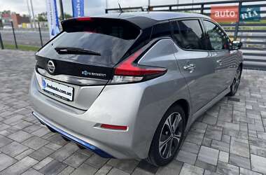 Хетчбек Nissan Leaf 2019 в 