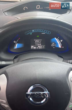 Хэтчбек Nissan Leaf 2015 в Ивано-Франковске