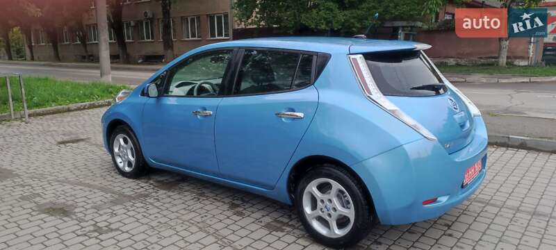 Хэтчбек Nissan Leaf 2013 в Ивано-Франковске фото 5 Хэтчбек Nissan Leaf 2013 в Ивано-Франковске