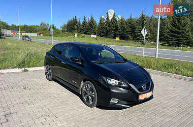 Хэтчбек Nissan Leaf 2019 в Тернополе