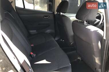 Хэтчбек Nissan Leaf 2014 в 