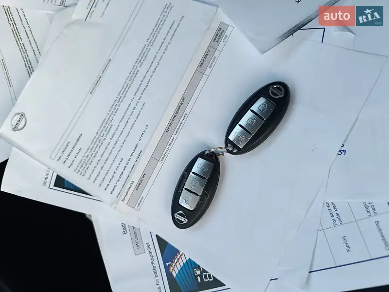 Хетчбек Nissan Leaf 2014 в Рівному документ