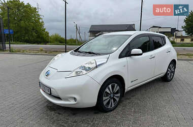 Хетчбек Nissan Leaf 2013 в Івано-Франківську