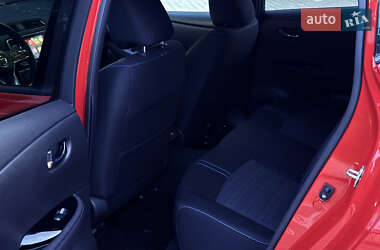 Хетчбек Nissan Leaf 2020 в 