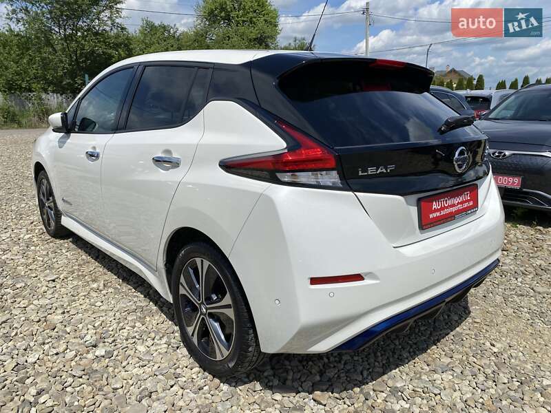 Хэтчбек Nissan Leaf 2020 в Львове