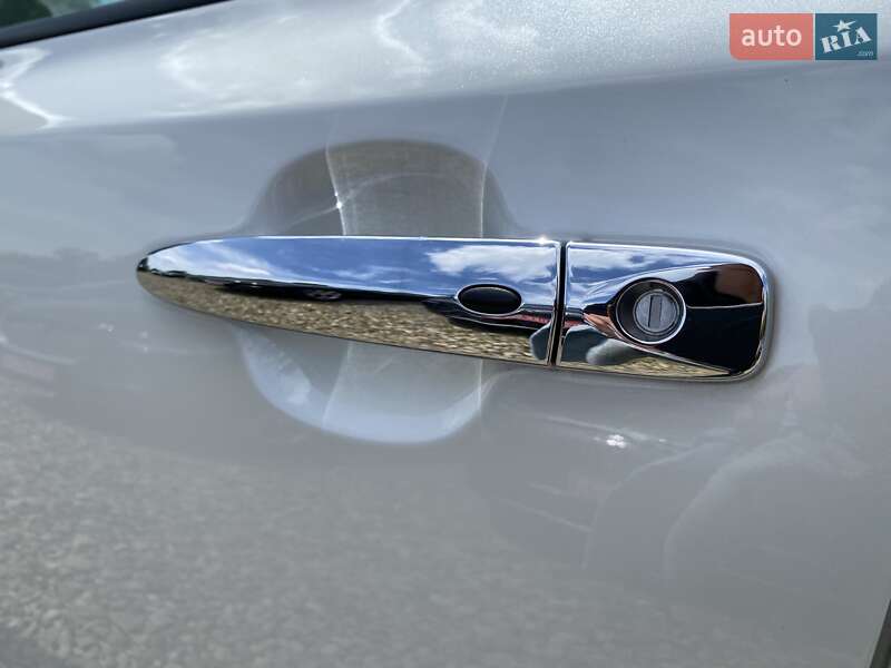 Хэтчбек Nissan Leaf 2020 в Львове