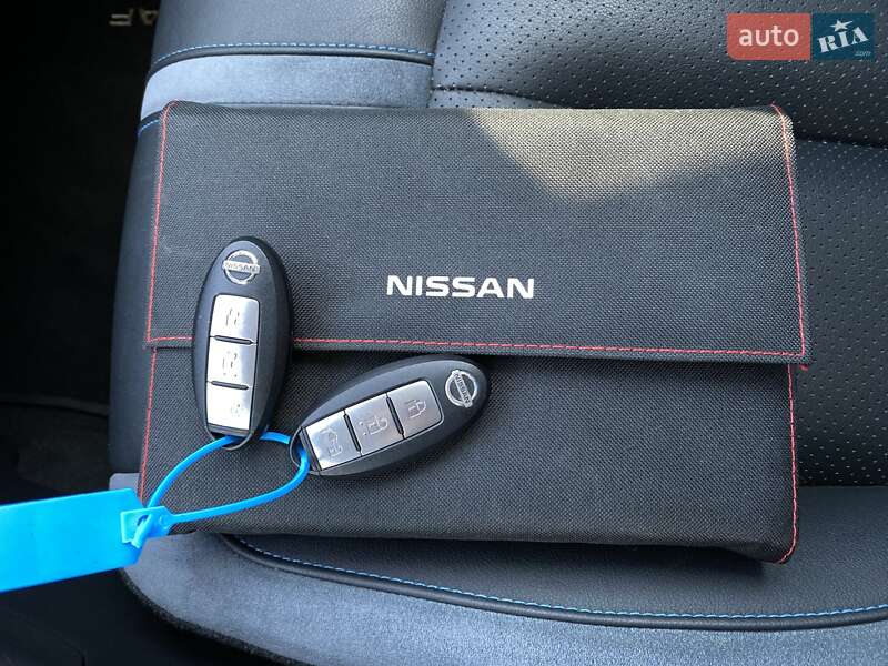 Хэтчбек Nissan Leaf 2020 в Львове