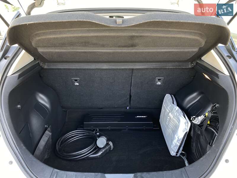 Хэтчбек Nissan Leaf 2020 в Львове