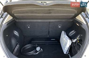 Хэтчбек Nissan Leaf 2020 в 