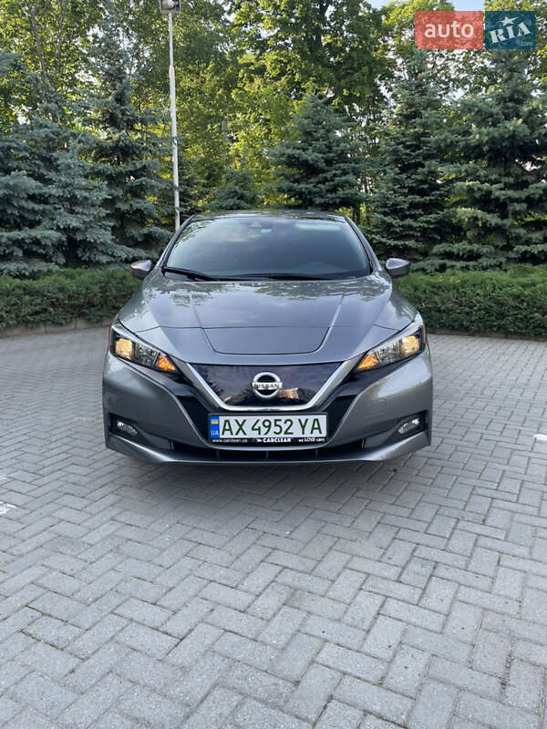 Хетчбек Nissan Leaf 2022 в Харкові