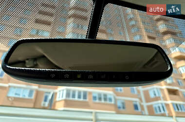 Хэтчбек Nissan Leaf 2014 в 