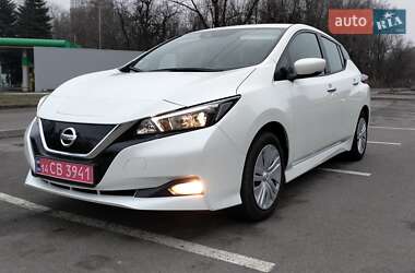 Хетчбек Nissan Leaf 2021 в Дніпрі