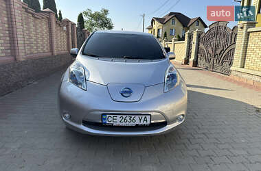 Хэтчбек Nissan Leaf 2013 в Черновцах