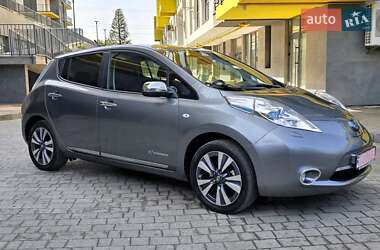 Хэтчбек Nissan Leaf 2013 в Львове