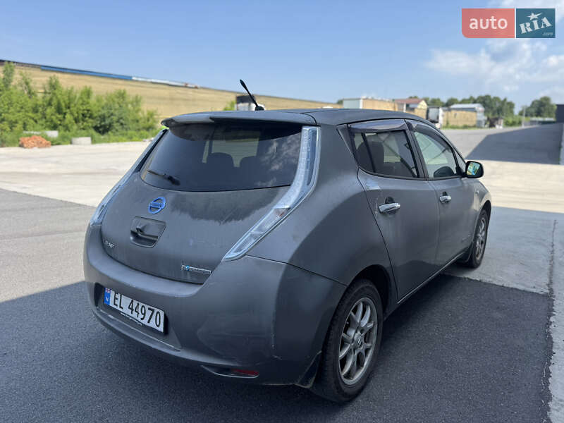 Хетчбек Nissan Leaf 2014 в Вінниці