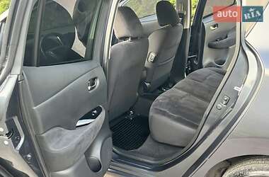 Хетчбек Nissan Leaf 2013 в 