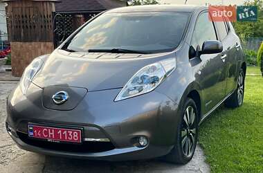 Хэтчбек Nissan Leaf 2014 в Дрогобыче
