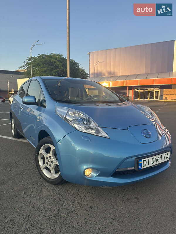 Nissan Leaf 2012