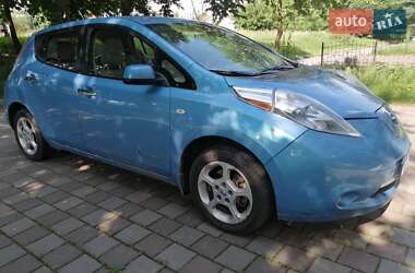 Хэтчбек Nissan Leaf 2011 в Виннице