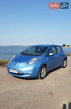 Хэтчбек Nissan Leaf 2012 в Одессе